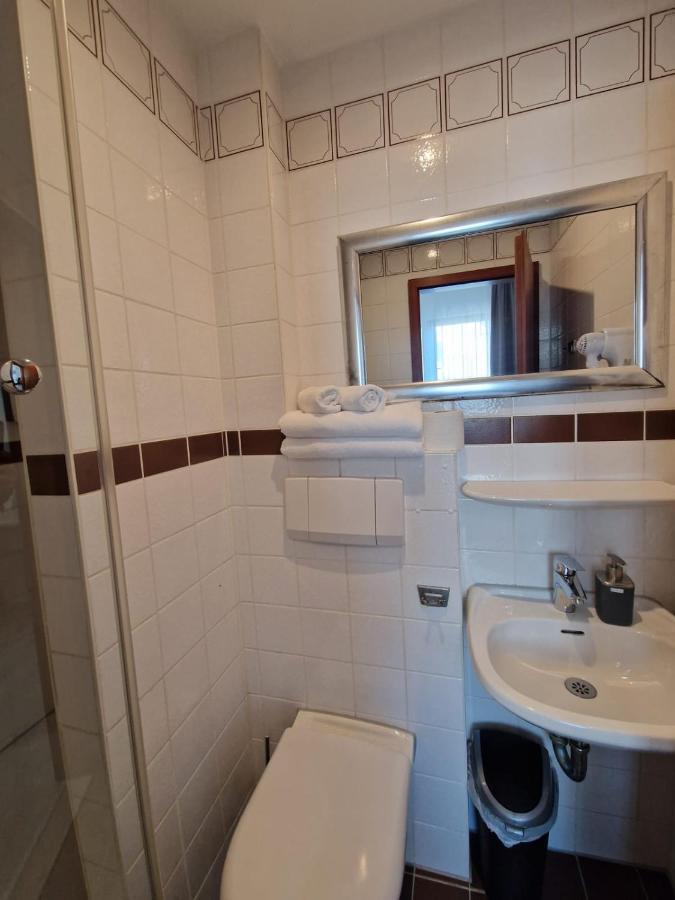 Das Sp Hotel Фюрт Экстерьер фото